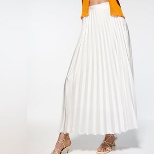 ZARA pleated maxi skirt
